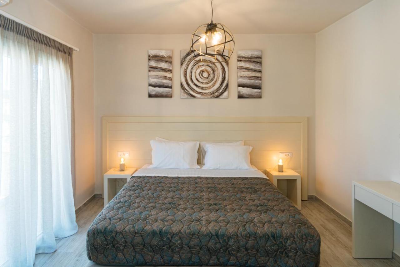 Aria Suites Kassiopi Extérieur photo