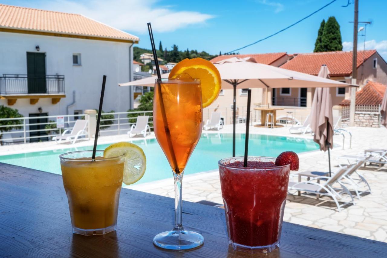 Aria Suites Kassiopi Extérieur photo